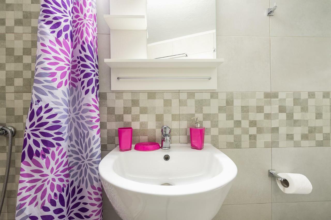 Zenios Ippokratis-comfort & Style, Downtown Apartment Athens