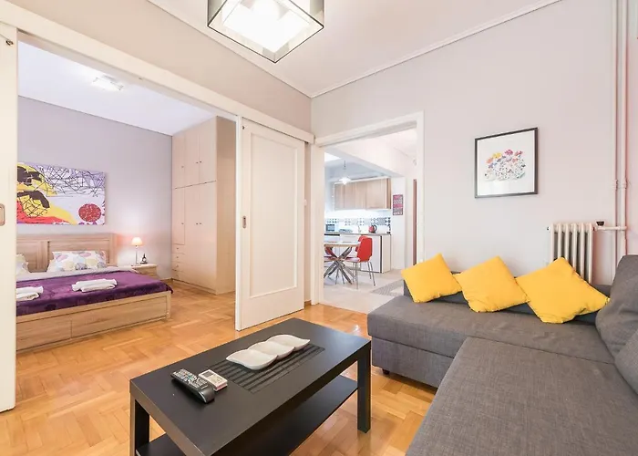 Zenios Ippokratis-Comfort & Style, Athens Downtown